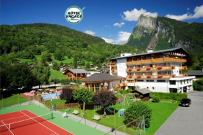 Chalet-Hôtel Neige et Roc, The Originals Relais Samoens